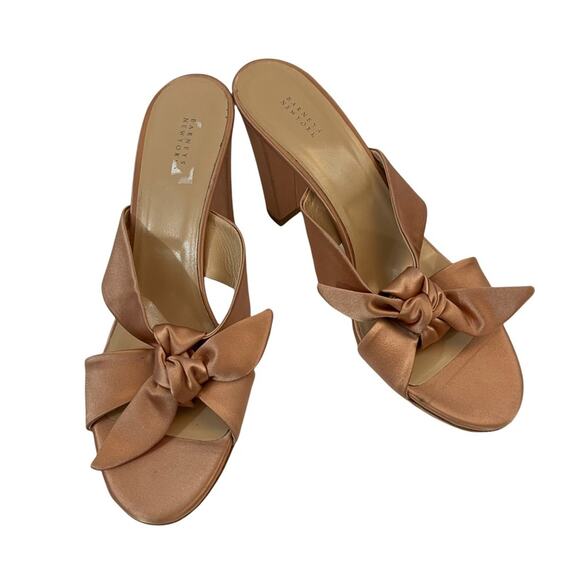 Barneys New York Laila Blush Mules - Picture 2 of 9